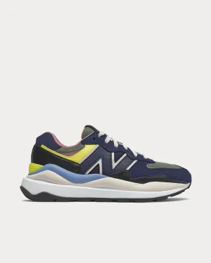 57/40 Pigment with First Light Low Top Sneakers