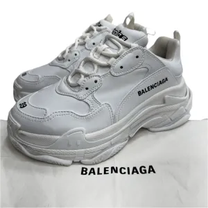 Balenciaga Triple S Synthetic Leather Triple White Sneaker