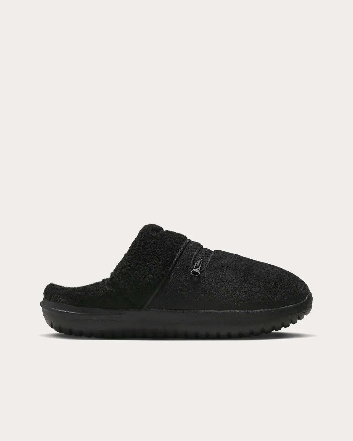 Burrow SE Black / Black / Dark Smoke Grey Slip Ons