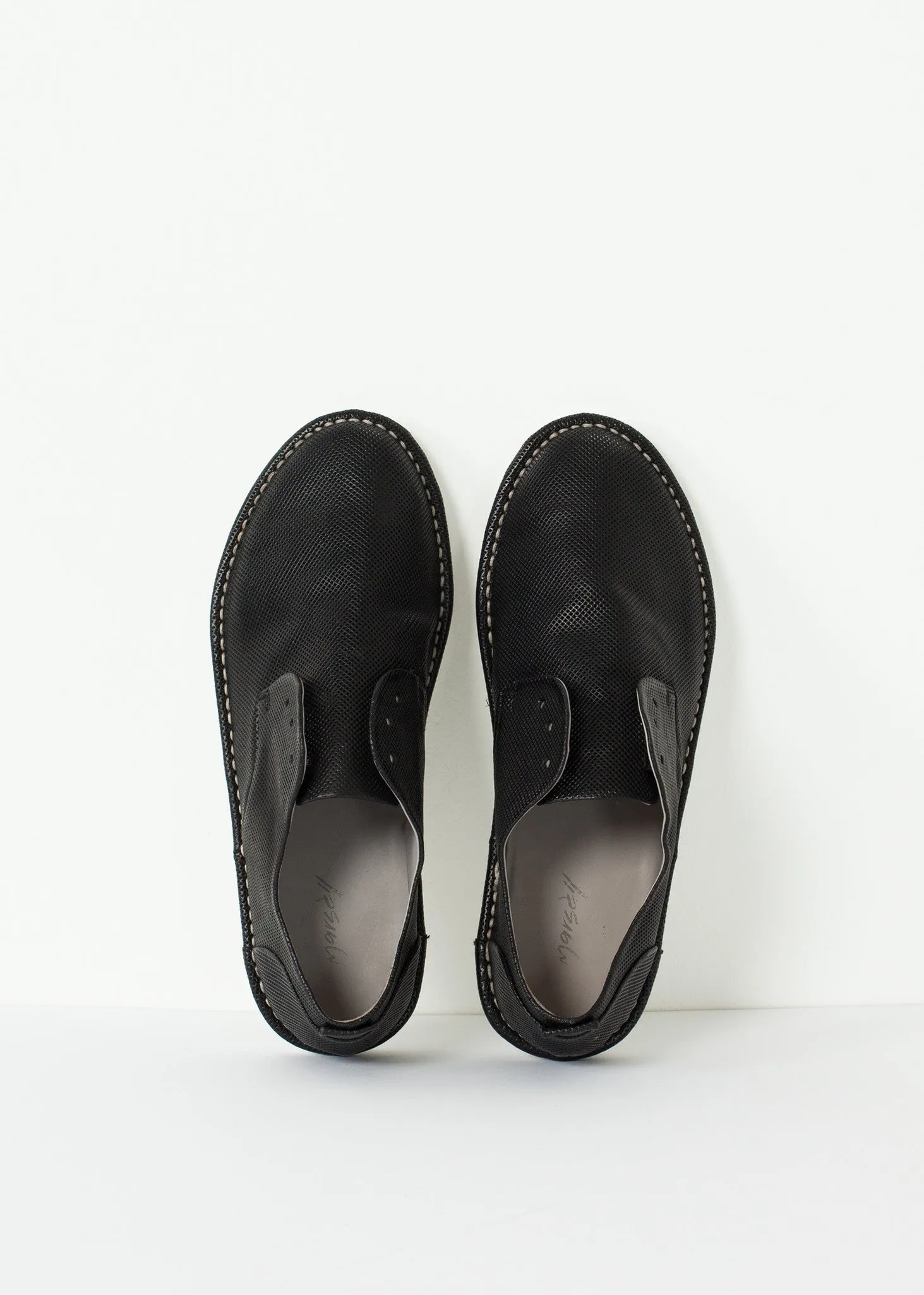 Canvas Sneaker - Fashionable Choice