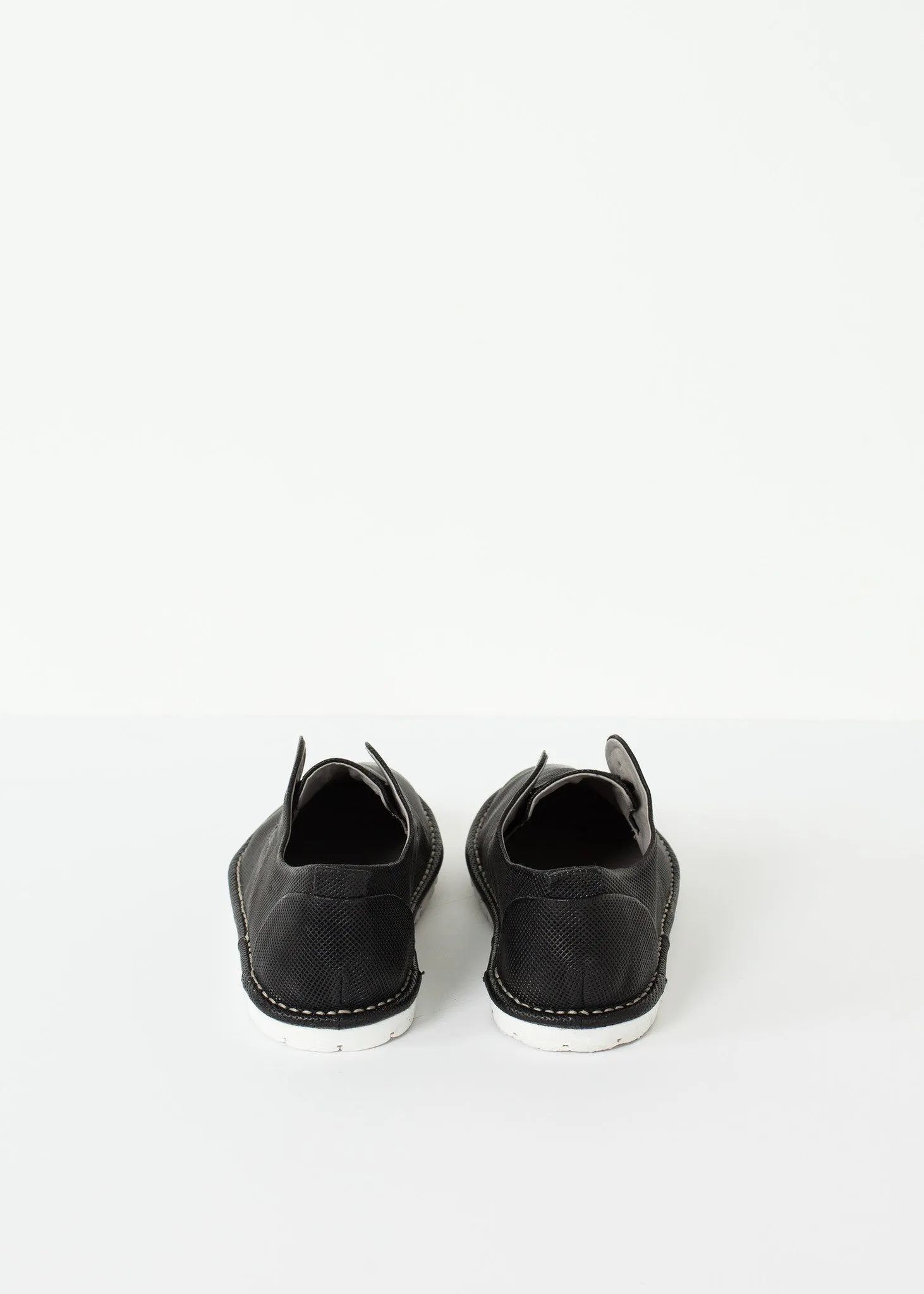 Canvas Sneaker - Fashionable Choice