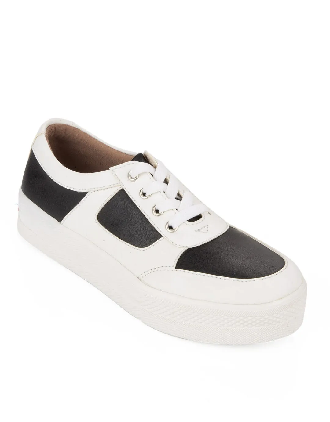 Cardinal Sepatu Sneakers Kendra 10