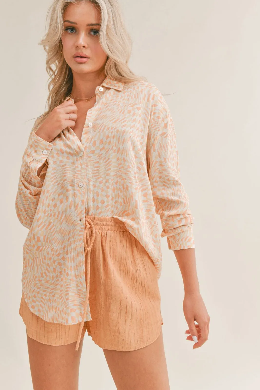 CINCH BACK BUTTON UP