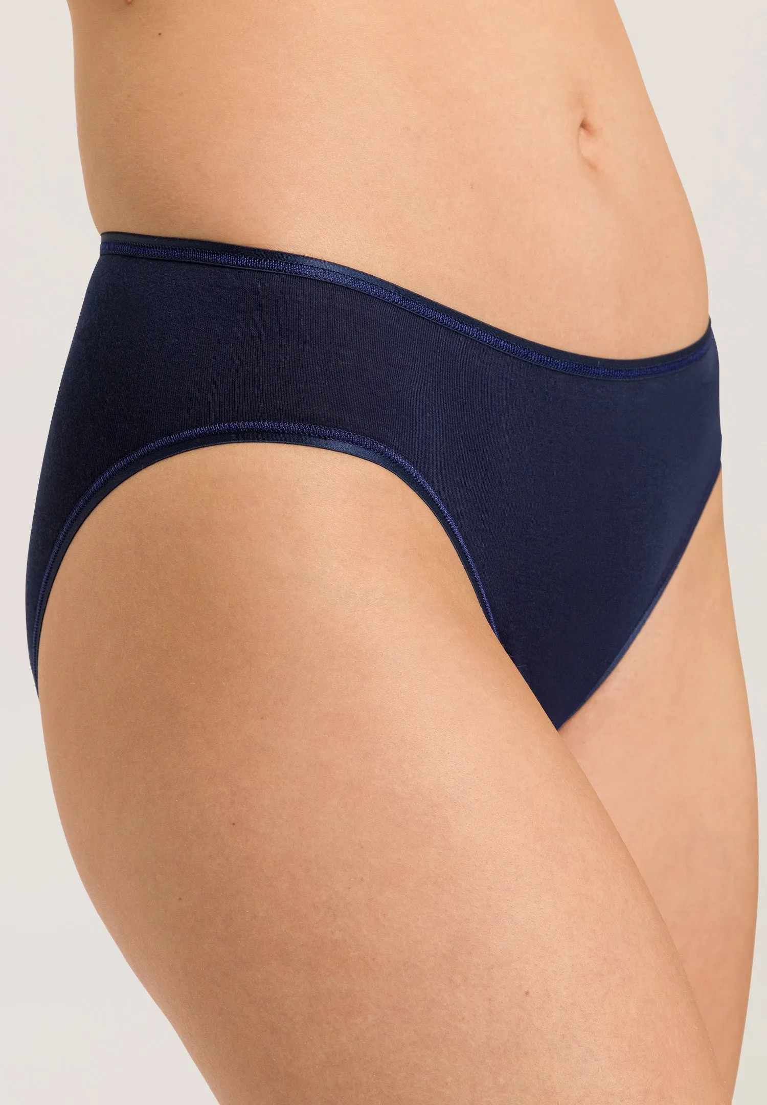 Hanro Cotton Seamless Midi (Hi Cut) Briefs - Deep Navy