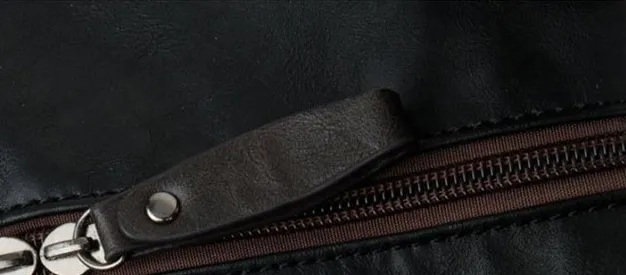 Male Casual Large-Capacity Travel Handbag