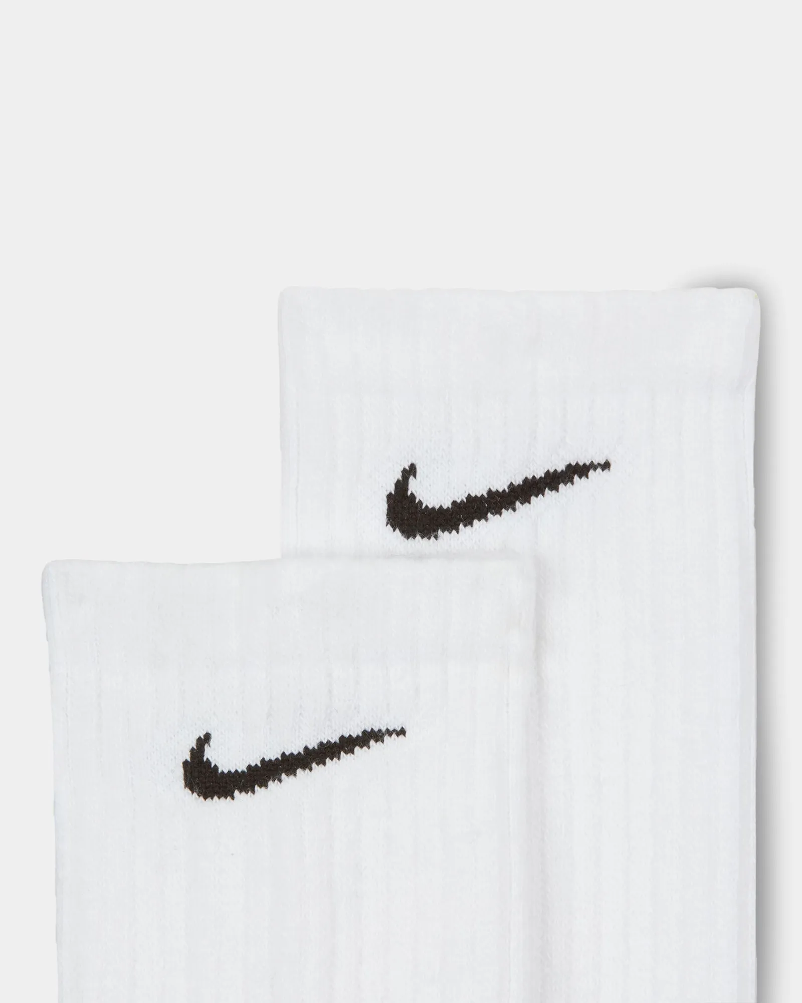 NIKE EVERYDAY CUSHIONED 010