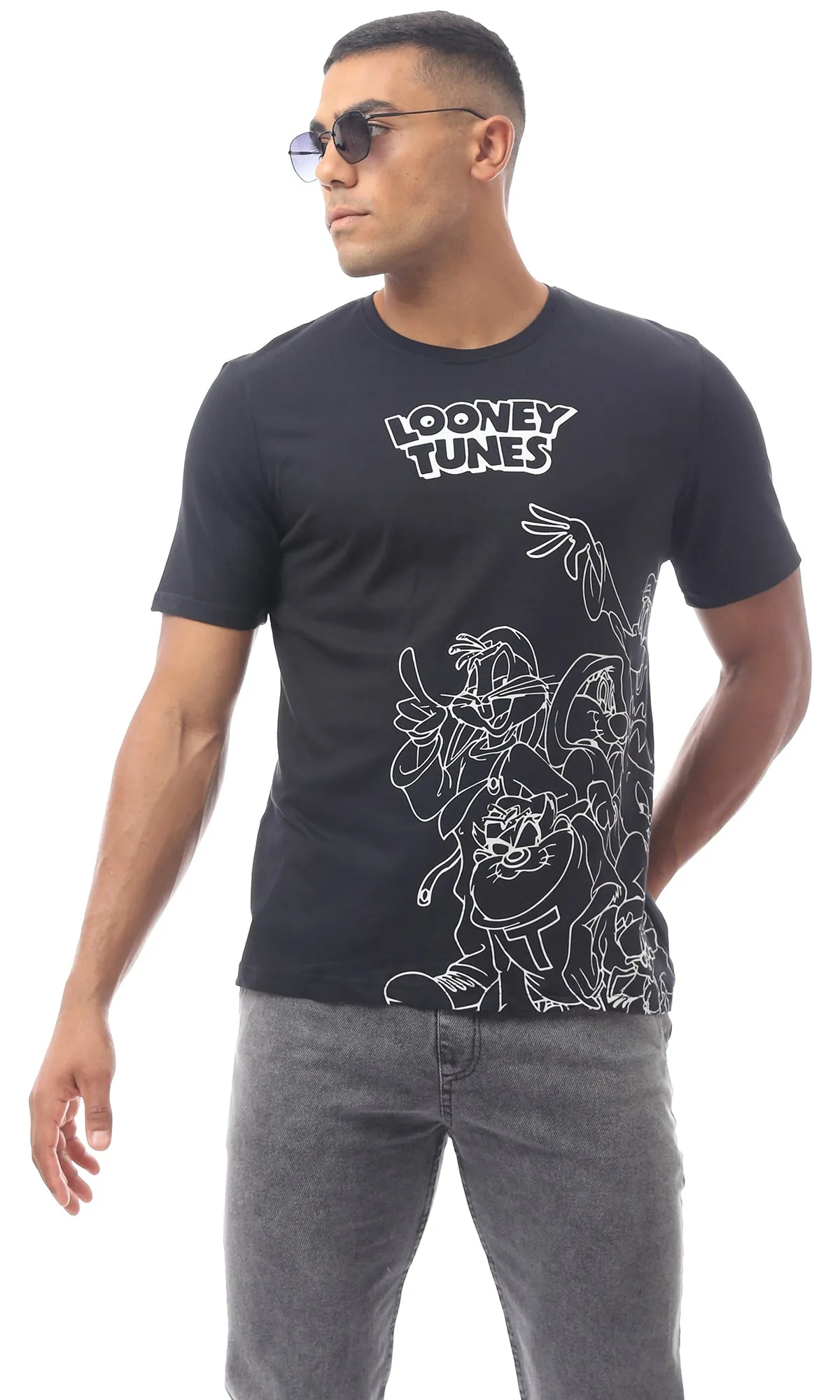 O170323 Looney Tunes' Printed Slip On Regular Fit Black Tee