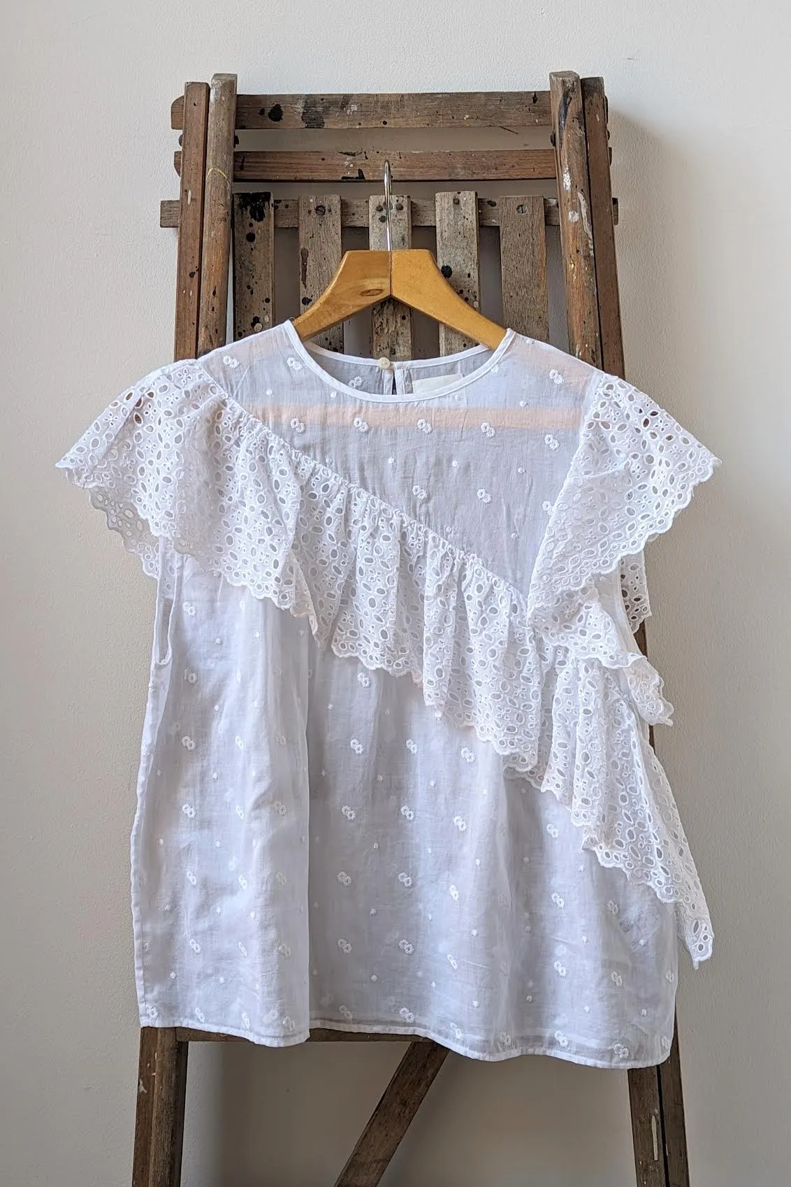 Sorani White Ruffle Blouse