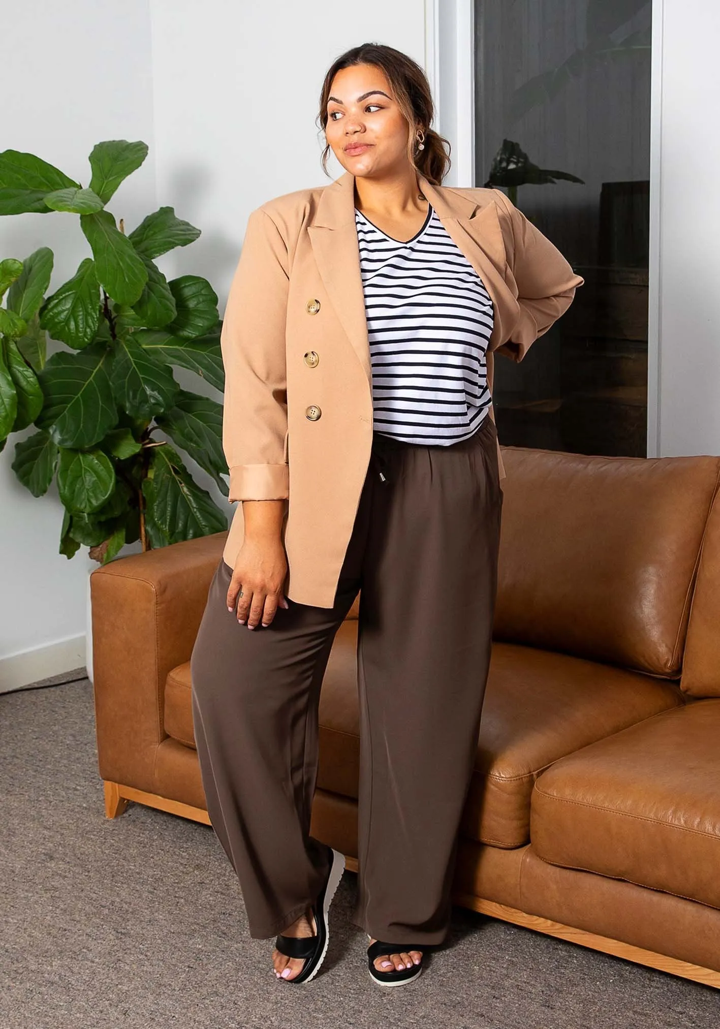 Stella Wide Leg Pant   - Chocolate